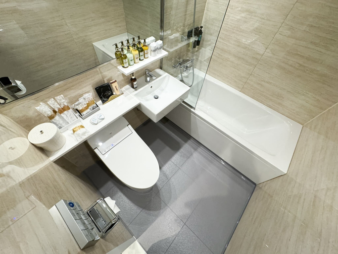 Bathroom 4, Hotel Rocks, Shinjuku