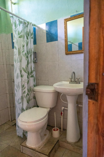 Bathroom 2, Guesthouse Island Escape, Laguna de Perlas