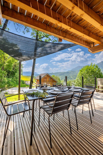 Others 4, Les chalets d'Elena, Hautes-Alpes