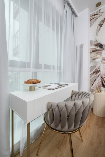 Room 3, Lumina 2BR-3BR Apart with Parking AC, Warsaw
