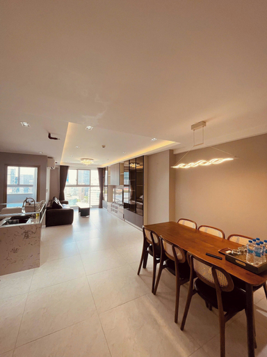 Food & Drinks, Diamond Suite in Scenic Valley 2, District 7