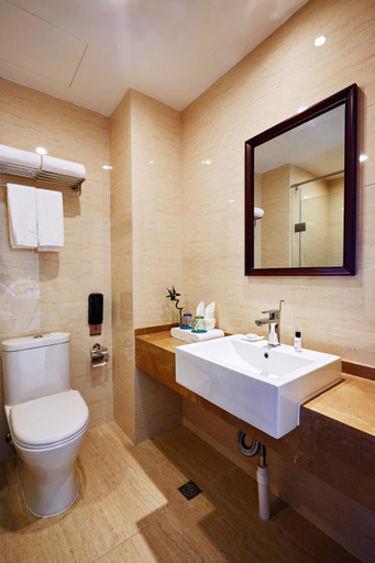 Bathroom 5, Paxton Vacances Hotel & Suite Sanya, Sanya