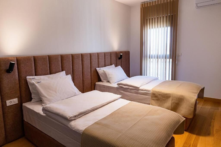 Room 3, Numa by Kraft