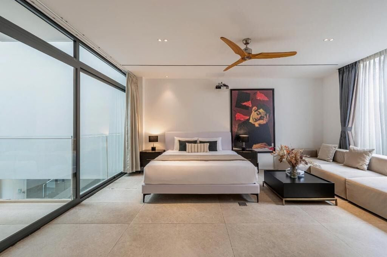 Room 4, Elegant 6BR Pool Villa in Thao Dien, District 2