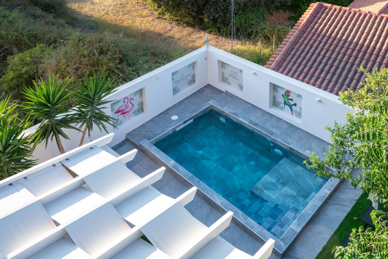 5, Paradissia Luxe Villa with Private Swimming Pool, South Aegean
