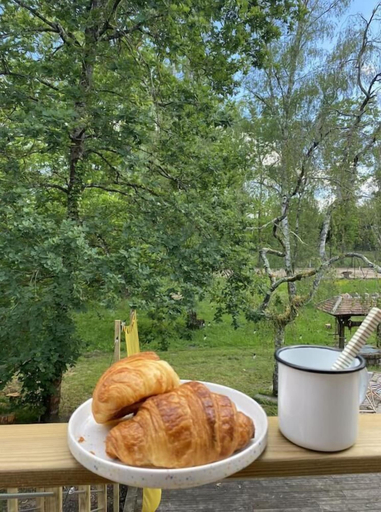 Outdoor dining 5, Maison joviale, Loiret