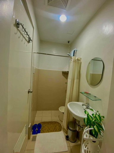 Bathroom 3, The Loop North Tower, Cagayan de Oro City