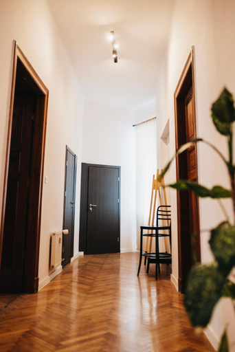 Others 5, Hostel Kamienica 9, Będzin