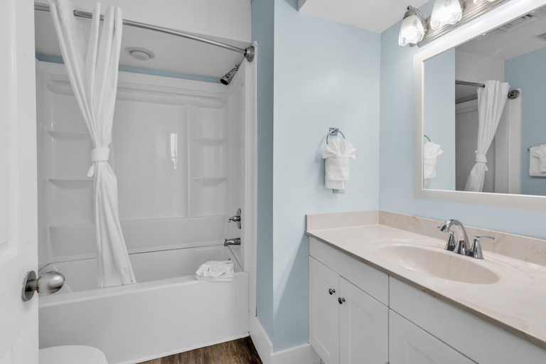 Bathroom 2, Ocean Forest Plaza Condos, Horry