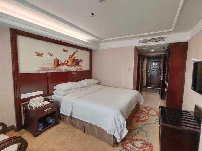 Bedroom 2, Vienna Hotel Heyuan Hongxing Road Branch, Heyuan