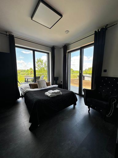 Bedroom 2, Modern Rancho - apartamenty nad rzeka, przy stadninie koni, Radomsko