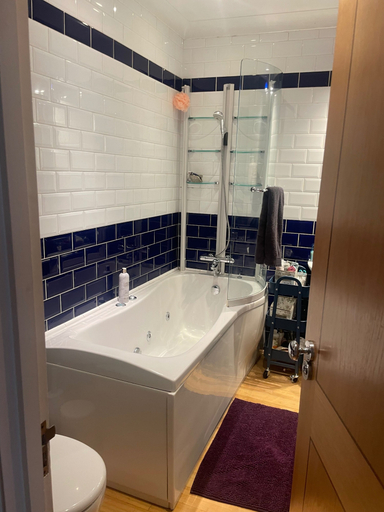 Bathroom 4, Garden Flat - Sleeps 6, London