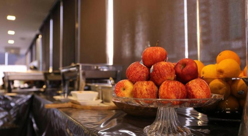 Food & Drinks, Grand Jade CIQ Hotel, Johor Bahru