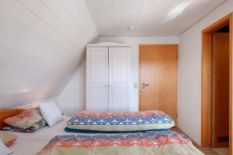 Bedroom 2, Haus Am Tannenhain, Breisgau-Hochschwarzwald
