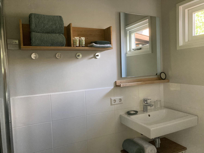 Bathroom 3, Huisje aan ‘t Hof, Steenderen