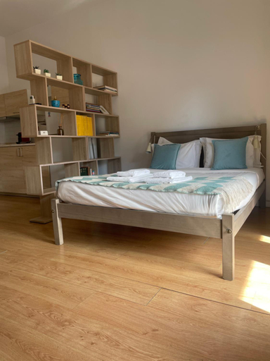 Bedroom 2, Flats 323 apartments, Porto