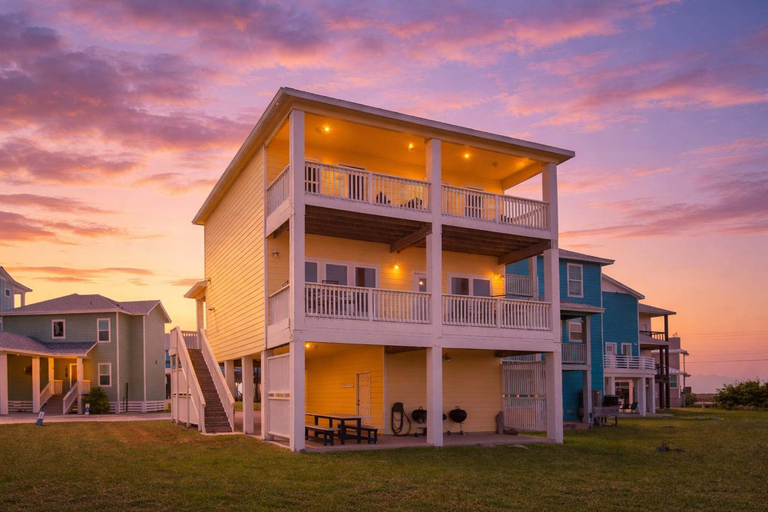 Exterior 5, Your 4 Bedroom Coastal Escape! Ocean Views and Pet Friendly!, Nueces