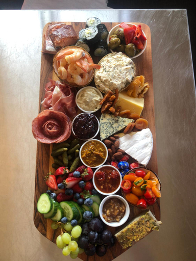 Food & Drinks 5, Le Gra Vineyard and Winery, Masterton