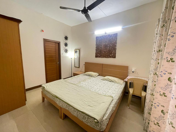 Bed, Neha's Homestay, Mysore