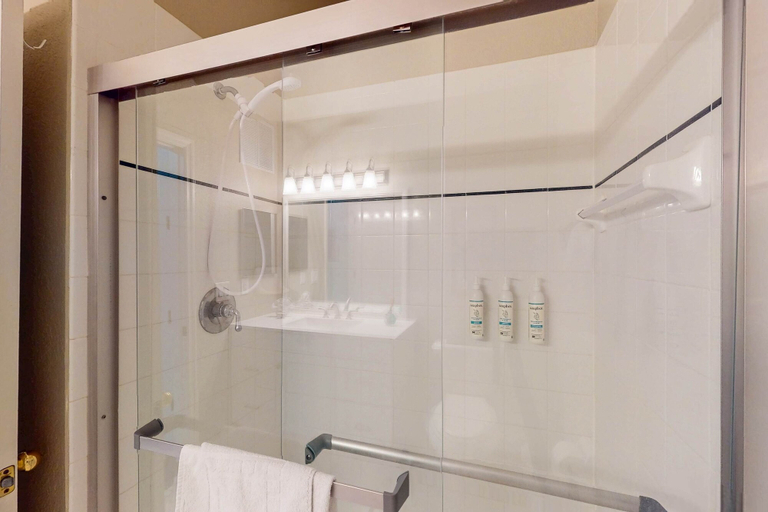 Bathroom 3, Bahama Bay Resort, Polk