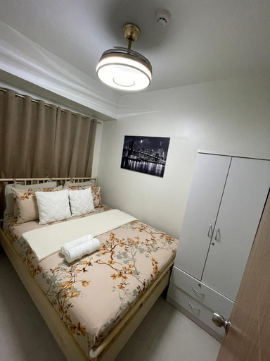 Bedroom 3, Stylish and Cozy Condo Near Mall of Asia, Pasay City