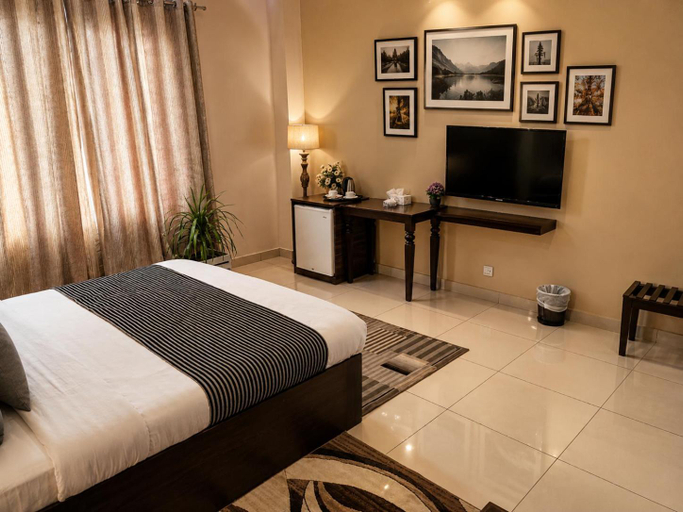 Bedroom 3, Royal Mark Lodges, Bahawalpur