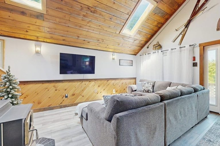 Living area 3, Scenic Retreat With a Spacious Deck, gas Fireplace, and Moosehead Lake Views, Piscataquis