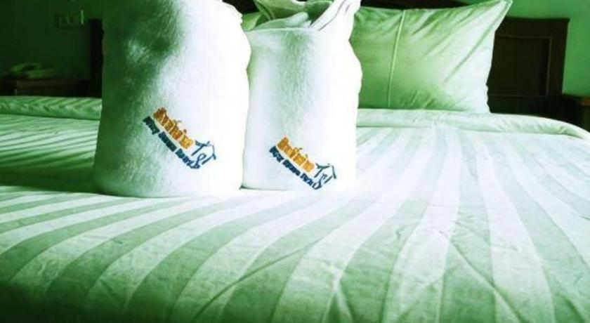 Bedroom 3, Ritzy House Hotel, Muang Chumphon