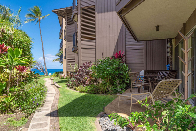 Exterior & Views 2, Hale Hui Kai 106 - Beautiful Ground Floor Unit, on Keawakapu Beach, Split AC!, Maui