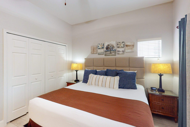Bedroom 2, Bahama Bay Resort, Polk