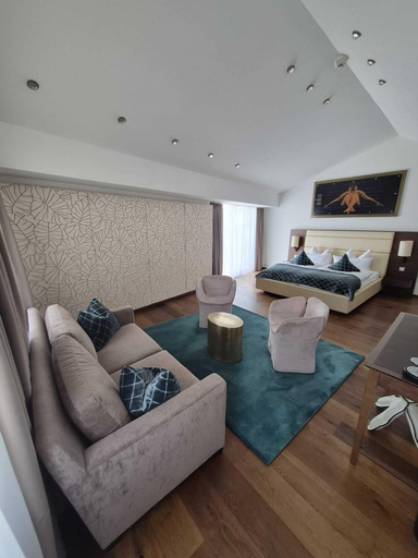 Room 4, Luxury Boutique Hotel Iris Porsche, Vöcklabruck