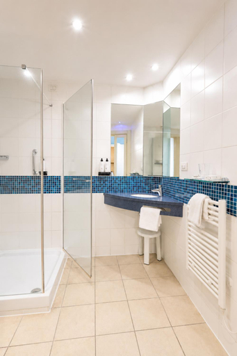 Bathroom 5, LVG Hotel Collection - Bergamo West, Bergamo