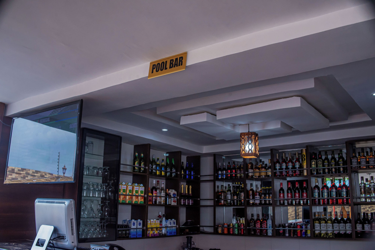 Bar (on property), De Grand Vale Hotel and Suites, AbujaMun