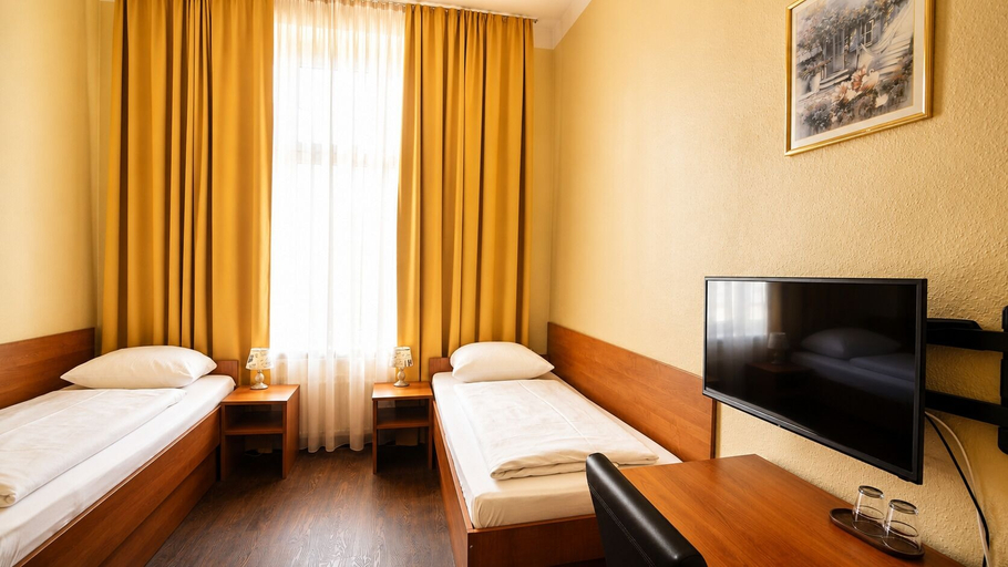 Bedroom 2, Hotel AI Königshof, Berlin