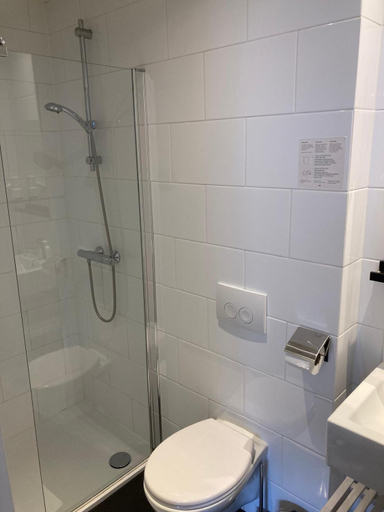 Bathroom 3, B&b De Hofnar Roermond, Roermond