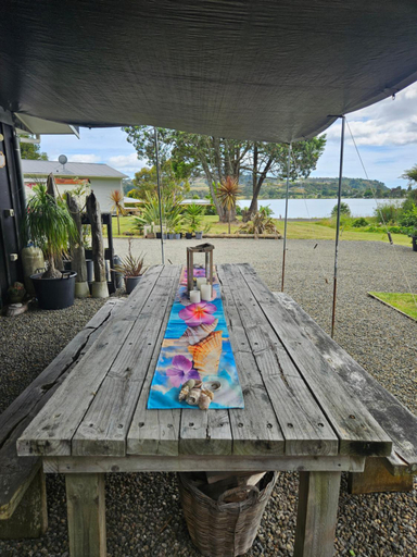 Food & Drinks, Diamond Retreat, Thames-Coromandel