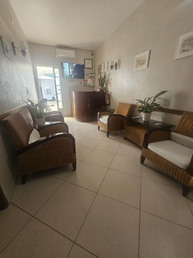 Public Area 2, Romeu, Loulé