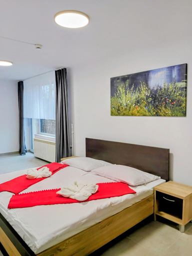 Bedroom 2, Dom Wczasowy GLOBUS, Cieszyn