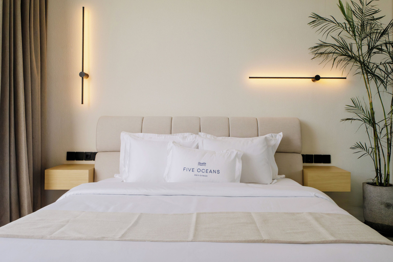 Room 4, Five Ocean Residence, Badung