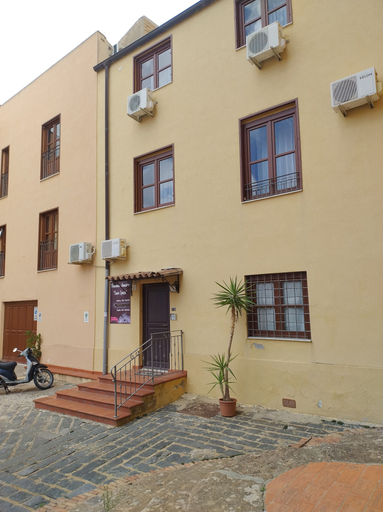 Exterior detail, Monastero Santo Spirito Rooms, Agrigento