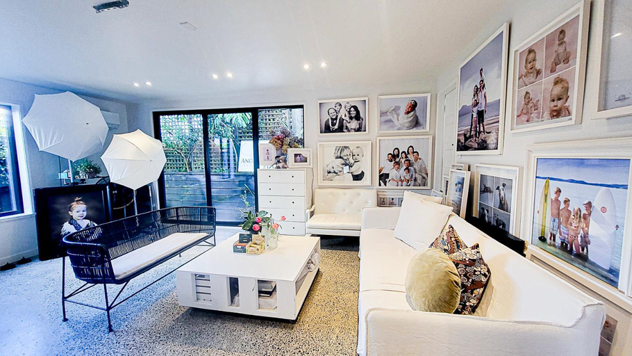 Others 4, Inner City Sunny Bedroom, Waitakere
