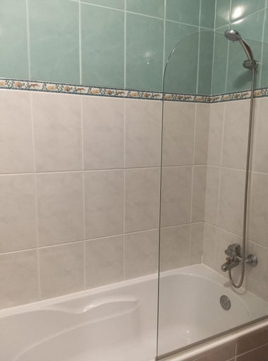 Bathroom 3, Casa Afonso Guesthouse, Peniche
