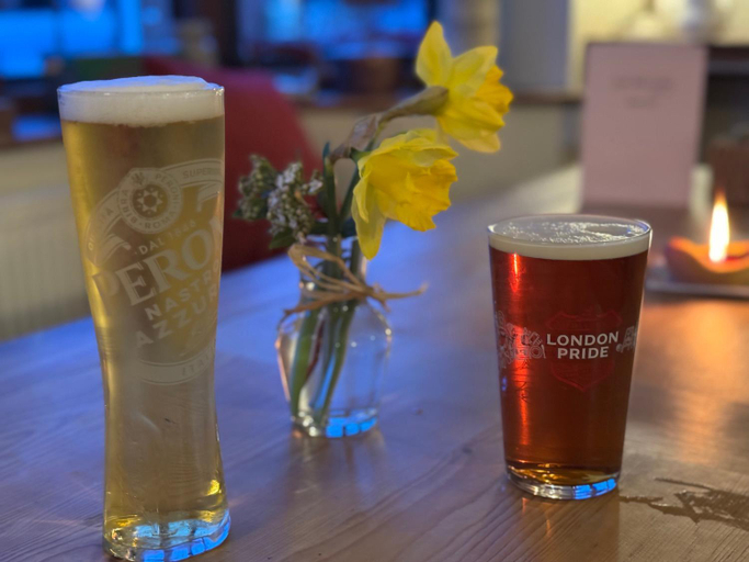 Food & Drinks 5, The Red Lion Stodmarsh, Kent