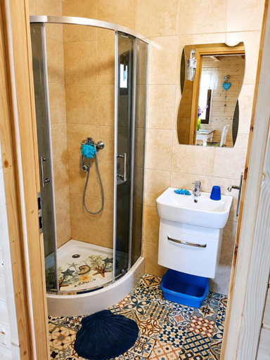 Bathroom, Slonecznikowe Wzgorze, Słupsk
