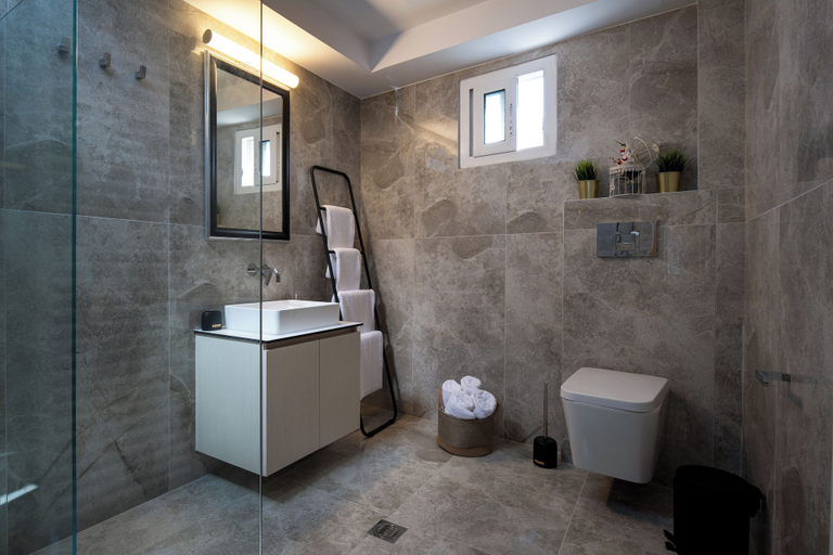 Bathroom 5, Olenia Luxury Apartments, Central Macedonia