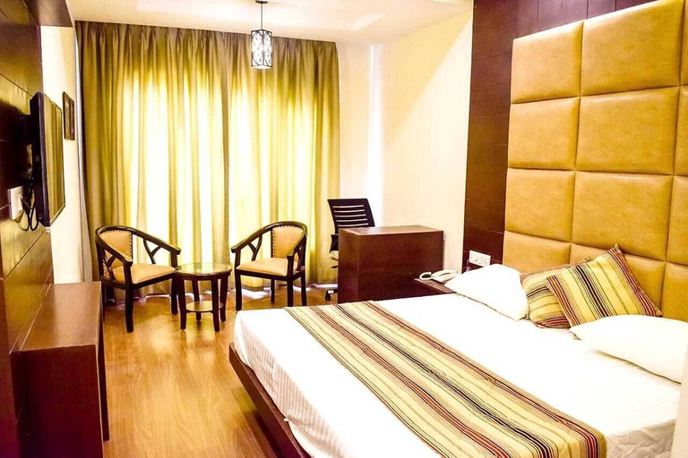 Room 3, Mistwood Manor, Dehradun