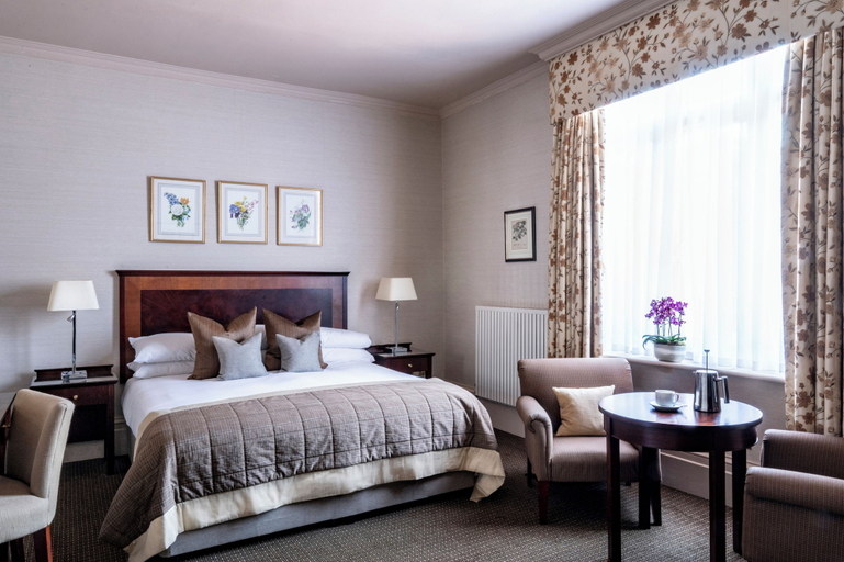 Bedroom 2, Audleys Wood Hotel , Hampshire