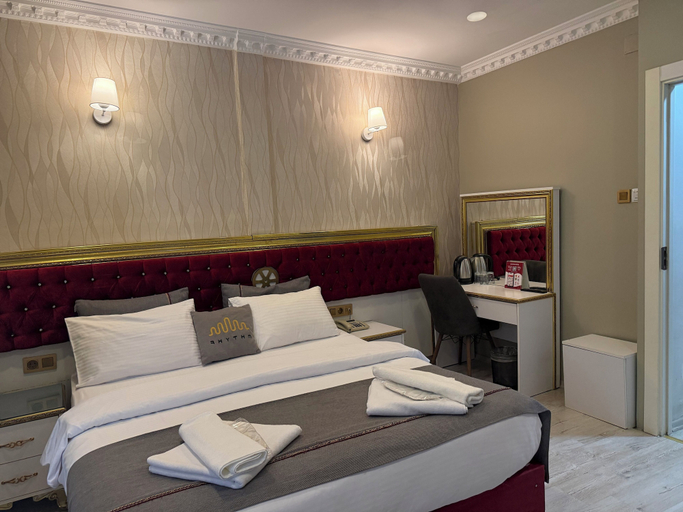 Bedroom 3, Rhythm Hotel, Fatih