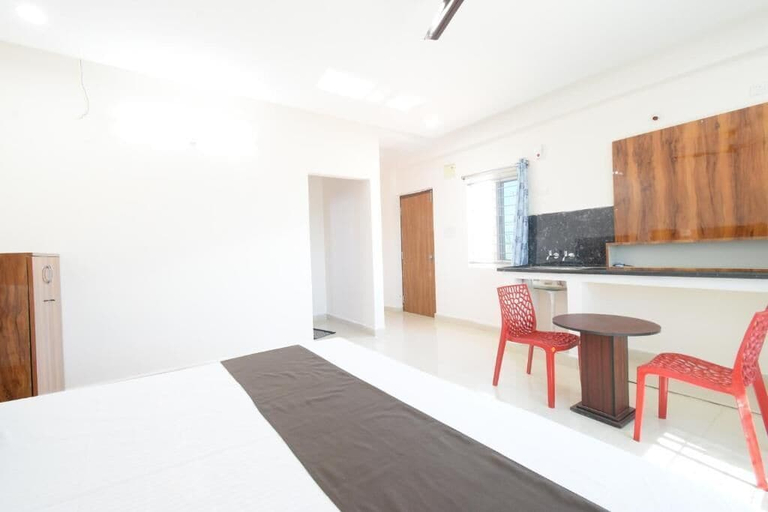 Room 2, Hotel Shresta Luxury Rooms, Ranga Reddy