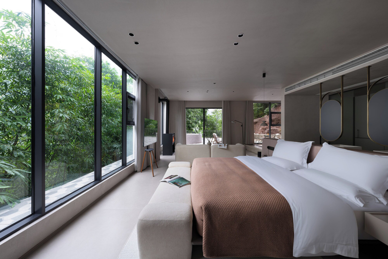 Room 3, Enjoy nature Be energetic, Zunyi